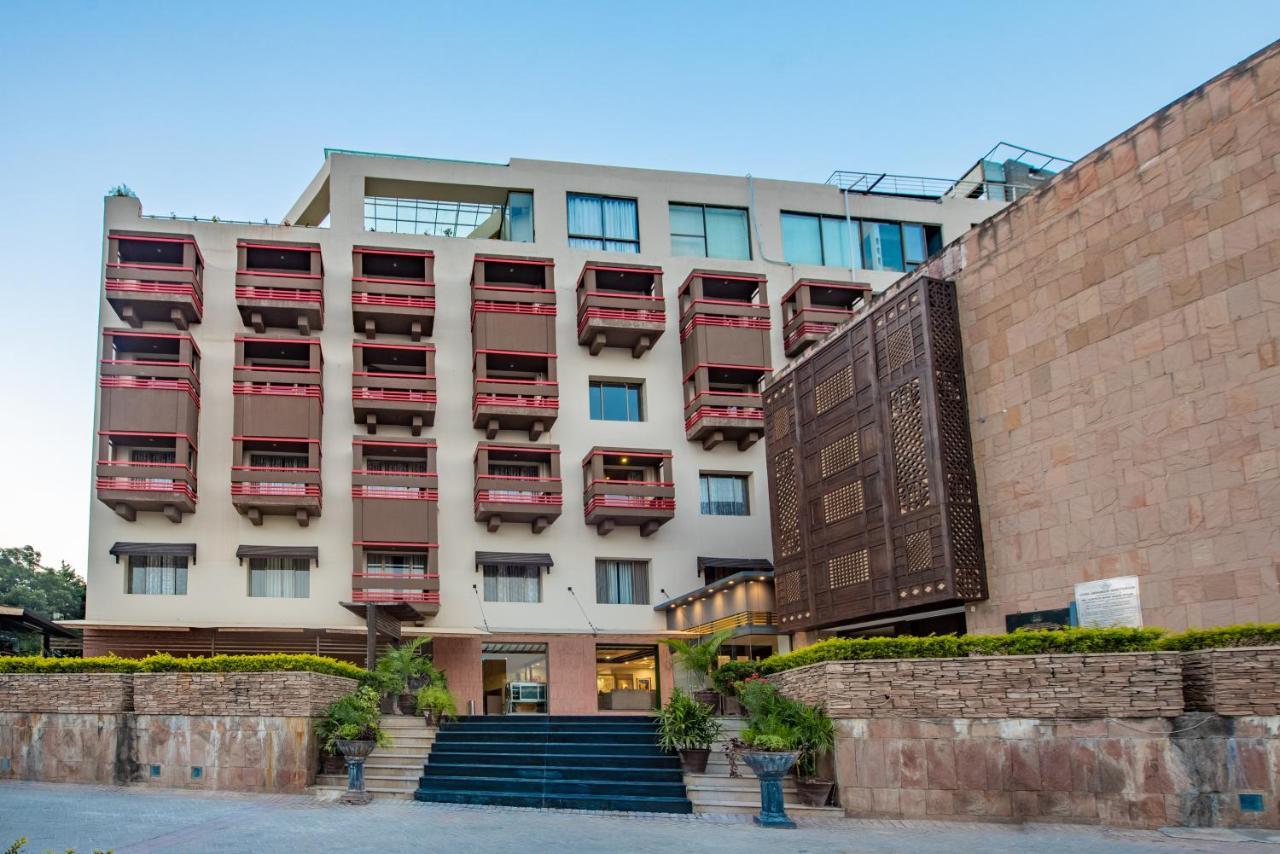 Legend Hotel Islamabad Exterior foto